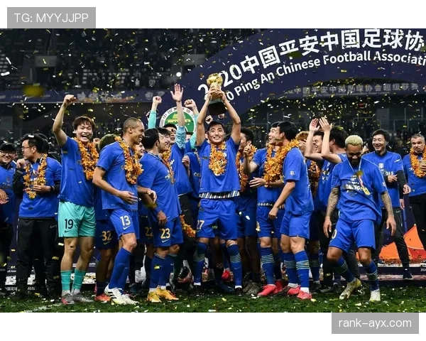 本地球队后防坚如磐石，稳固表现助力冲击赛季冠军