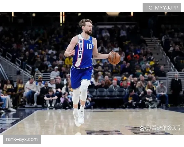 萨博尼斯高位策应主导进攻，改变国王战术格局